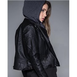 Mujer Campera ecocuero capucha frente desmontable cierres negros IKER