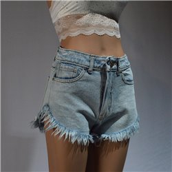 Mujer short jean ruedo desflecado