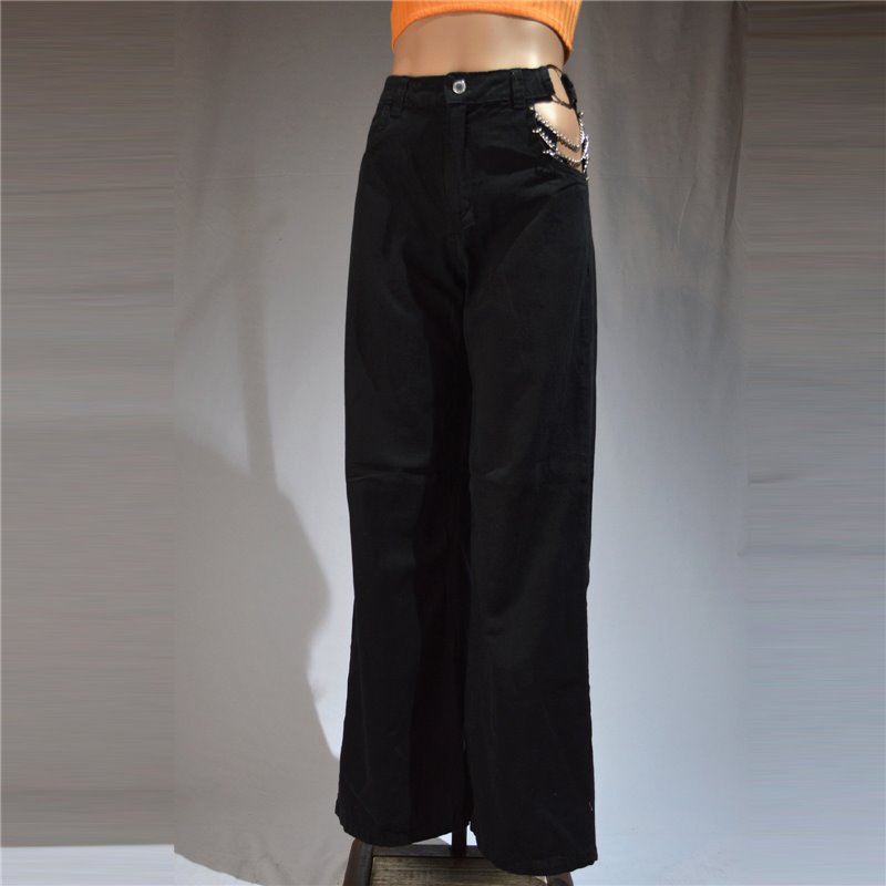 Mujer pantalon gabardina recto abertura al costado cadenas arandela