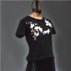 Mujer Remera algodon frente bordado lentejuelas flores