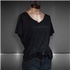 Mujer Remera modal gamuzado liso hombro charretera escote V - FRA