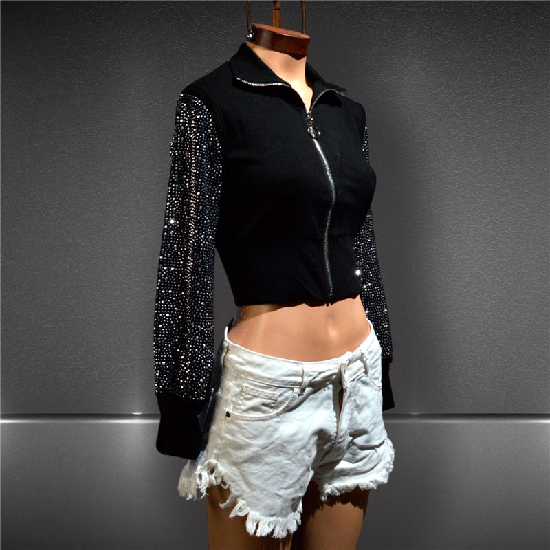 Mujer Campera lycra corta mangas brillo calavera en espalda - G