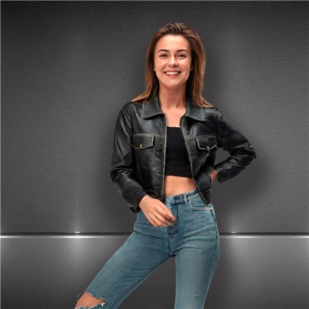 Mujer campera ecocuero quebrada corta frente bolsillos solapa - HR