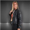Mujer campera ecocuero fuelle al costado elastizado