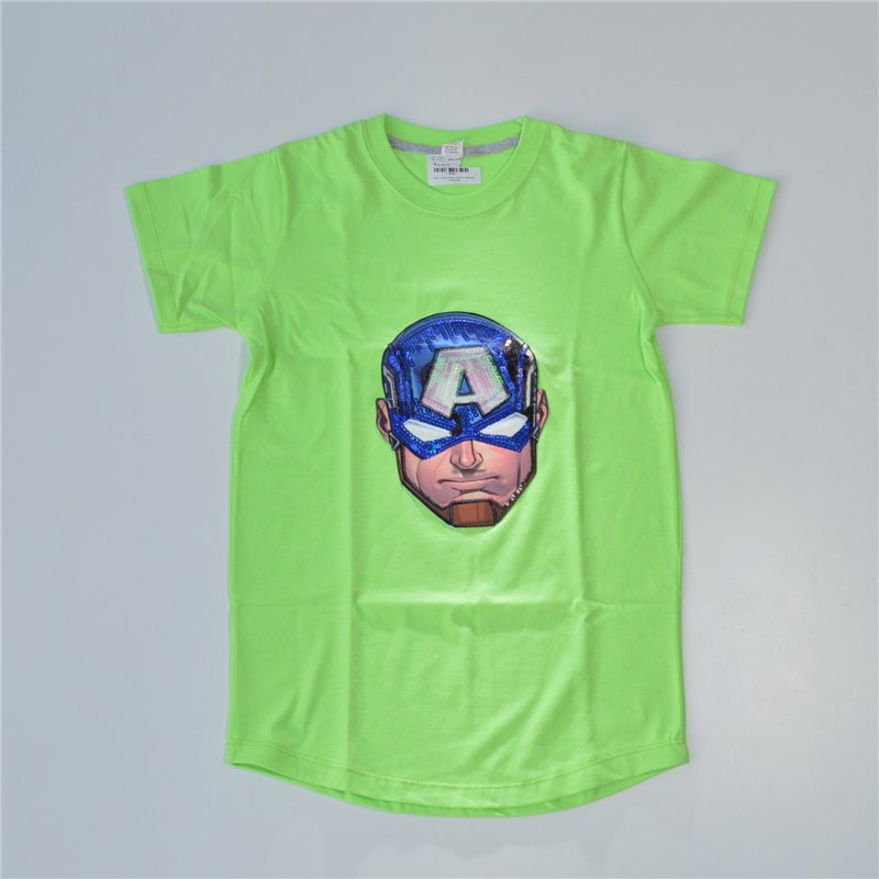 Nene remera aplique lentejuelas HOMBRE ARAÑA o CAPITAN AMERICA