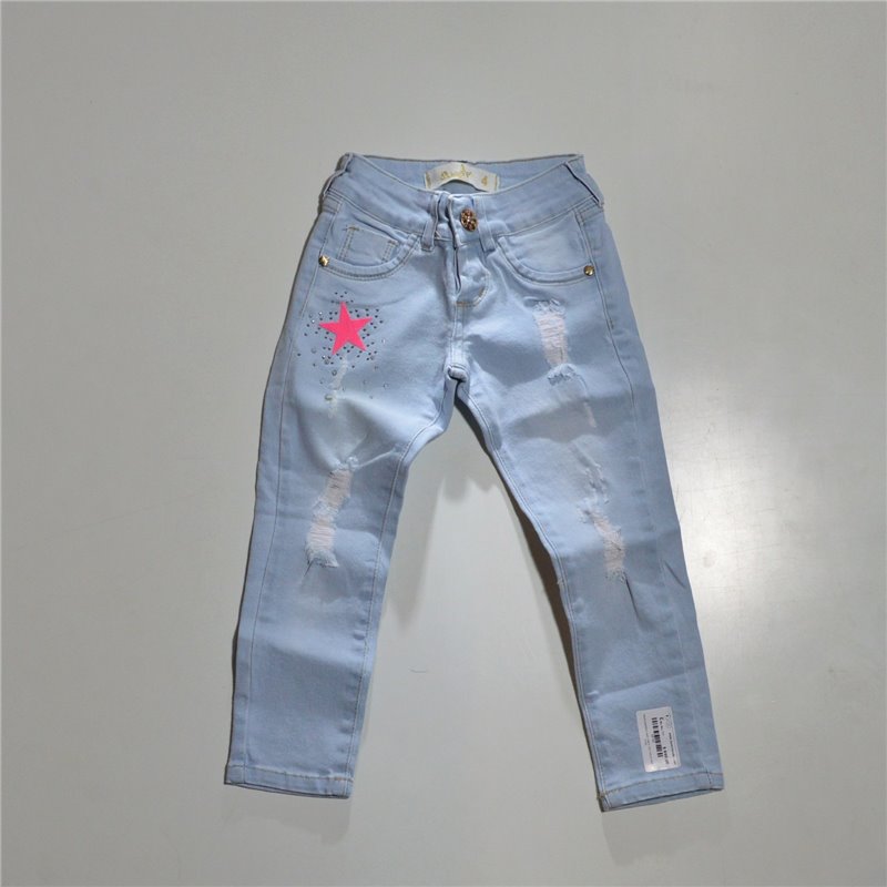 Nena pantalon jean claro con rotura estrella brillo