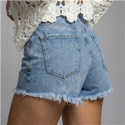 Mujer short jean liso desflecado - BEL