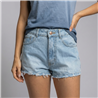 Mujer short jean con ruedo medias roturas - BEL