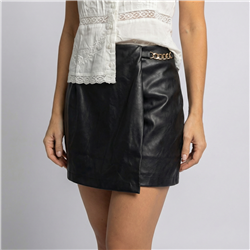 Mujer short pollera engomada detalle cadena - MO