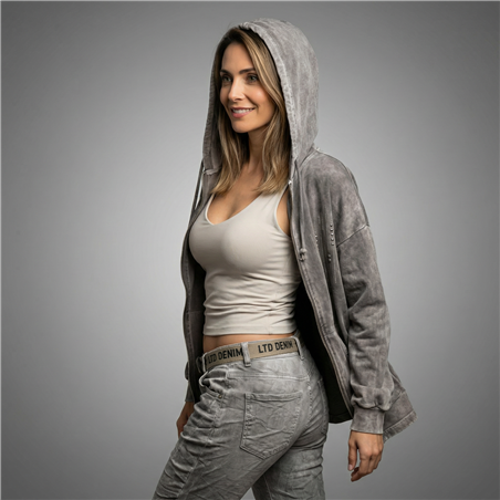 Mujer campera bengalina capucha frente estrass linea italiana - IB