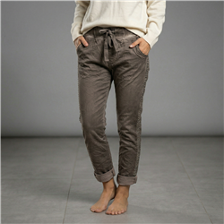 Mujer babucha bengalina elastizada tachas laterales linea ita - IB