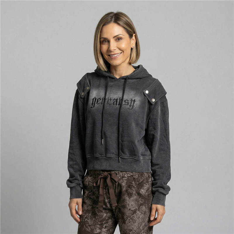 Mujer buzo rustico corto capucha frente letras - PI