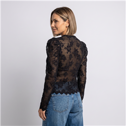 Mujer remera encaje flor frente botones - OG