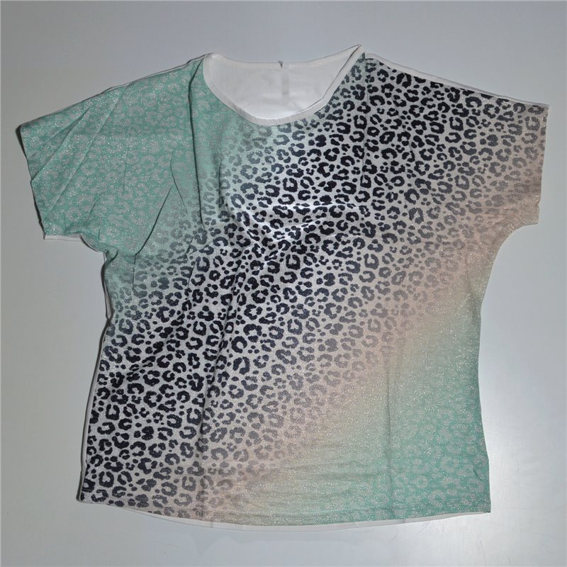 Mujer remera crep amplia estampa print brillos