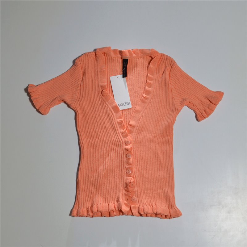 Mujer remera hilo frente botones escote V