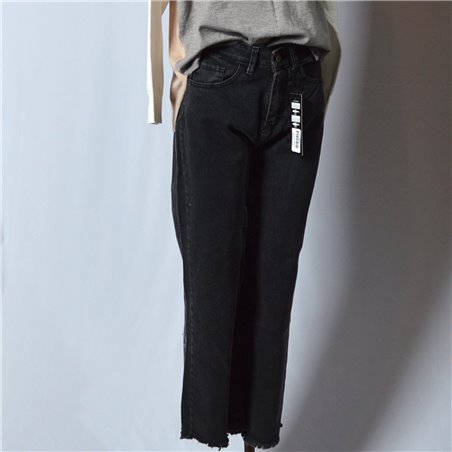 Mujer pantalon jean rigido recto desflecado